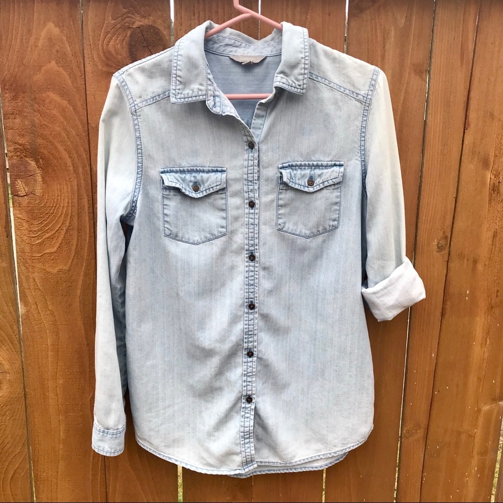 3/$25 Rubbish Chambray Button Down Top Size M - Picture 2 of 6